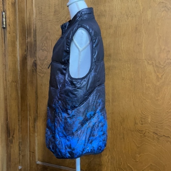 Tribal Tie Dyed Ombré Puffer Vest - EUC - Picture 3 of 6